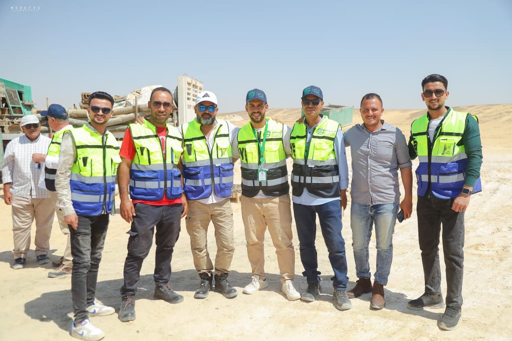 الأعمال الميدانية وفرق التنفيذ